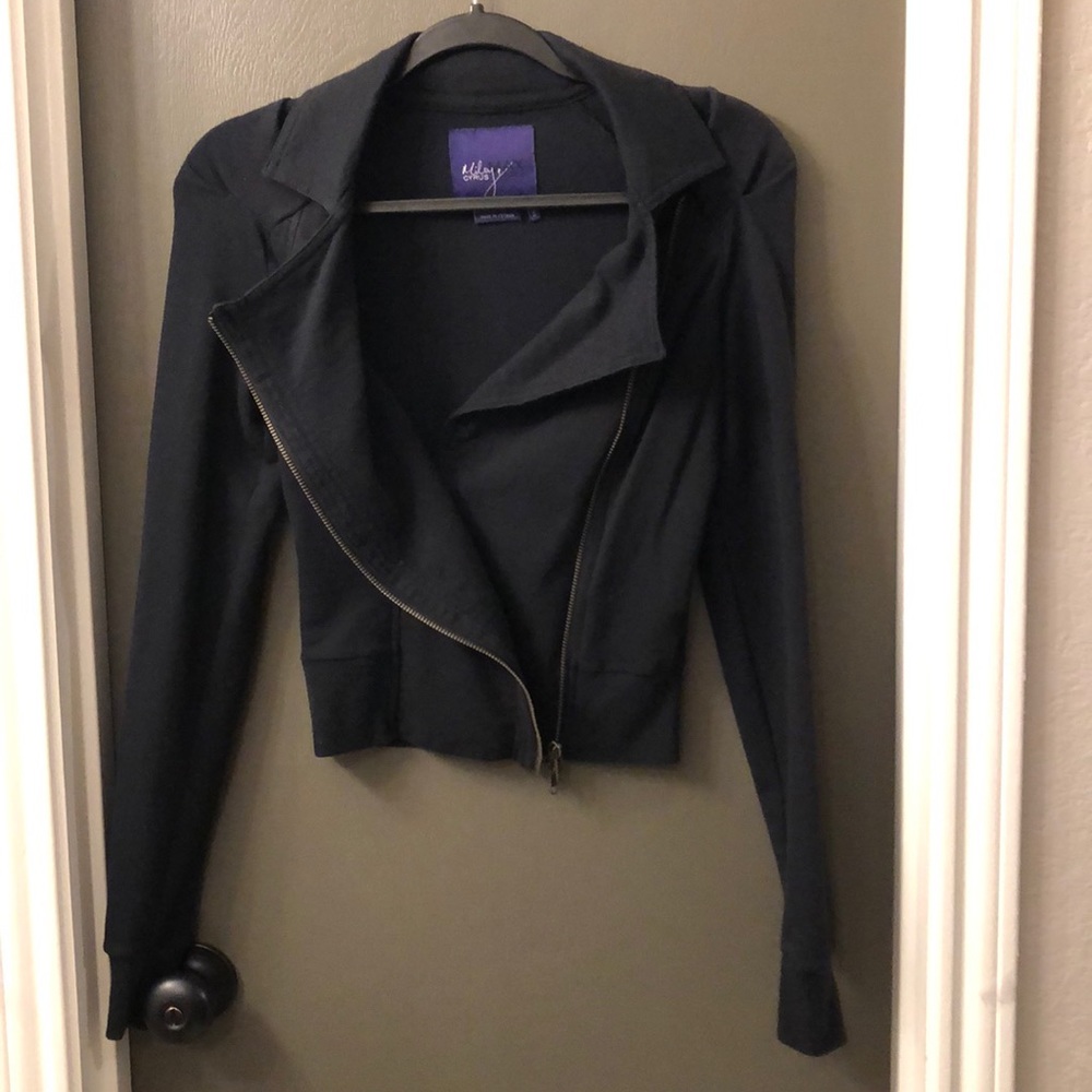Jacket - Picture 3 of 4